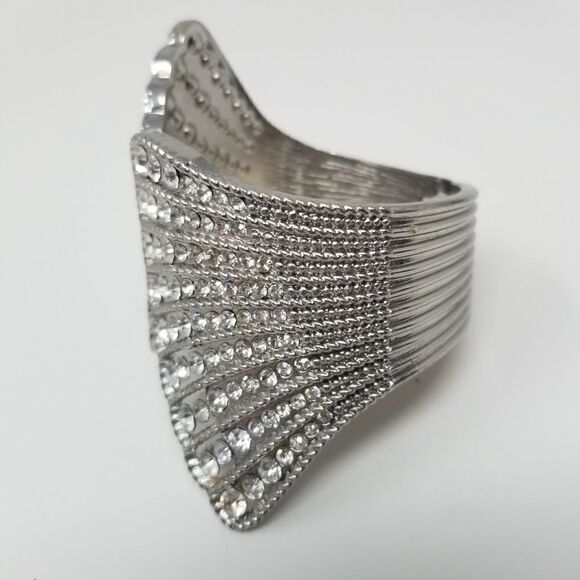 Forever 21 Silver Colored Bracelet - Picture 2 of 8